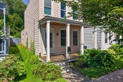 33 Grove Avenue Albany NY 12208
