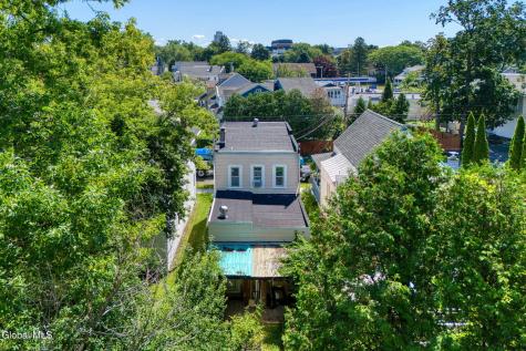 33 Grove Avenue Albany NY 12208