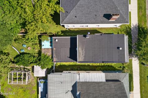 33 Grove Avenue Albany NY 12208