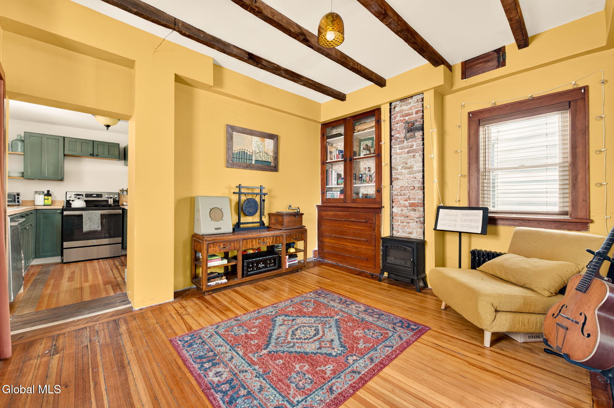 33 Grove Avenue Albany NY 12208