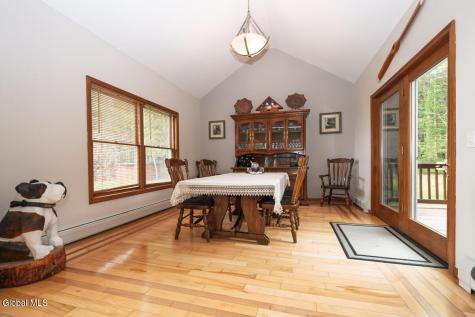 4 Debbie Drive Altamont NY 12009
