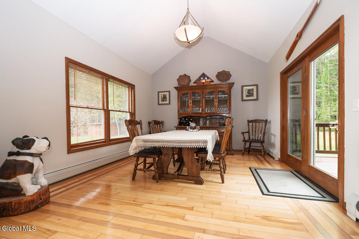 4 Debbie Drive Altamont NY 12009