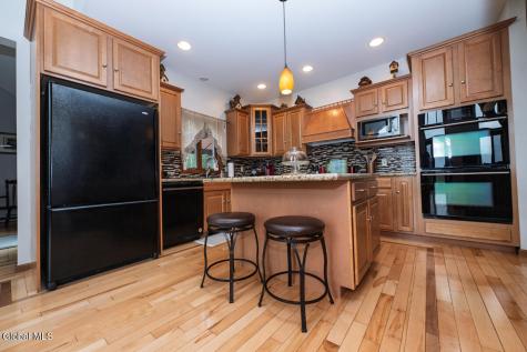 4 Debbie Drive Altamont NY 12009