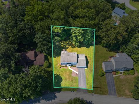 5 Brookhaven Drive Niskayuna NY 12309