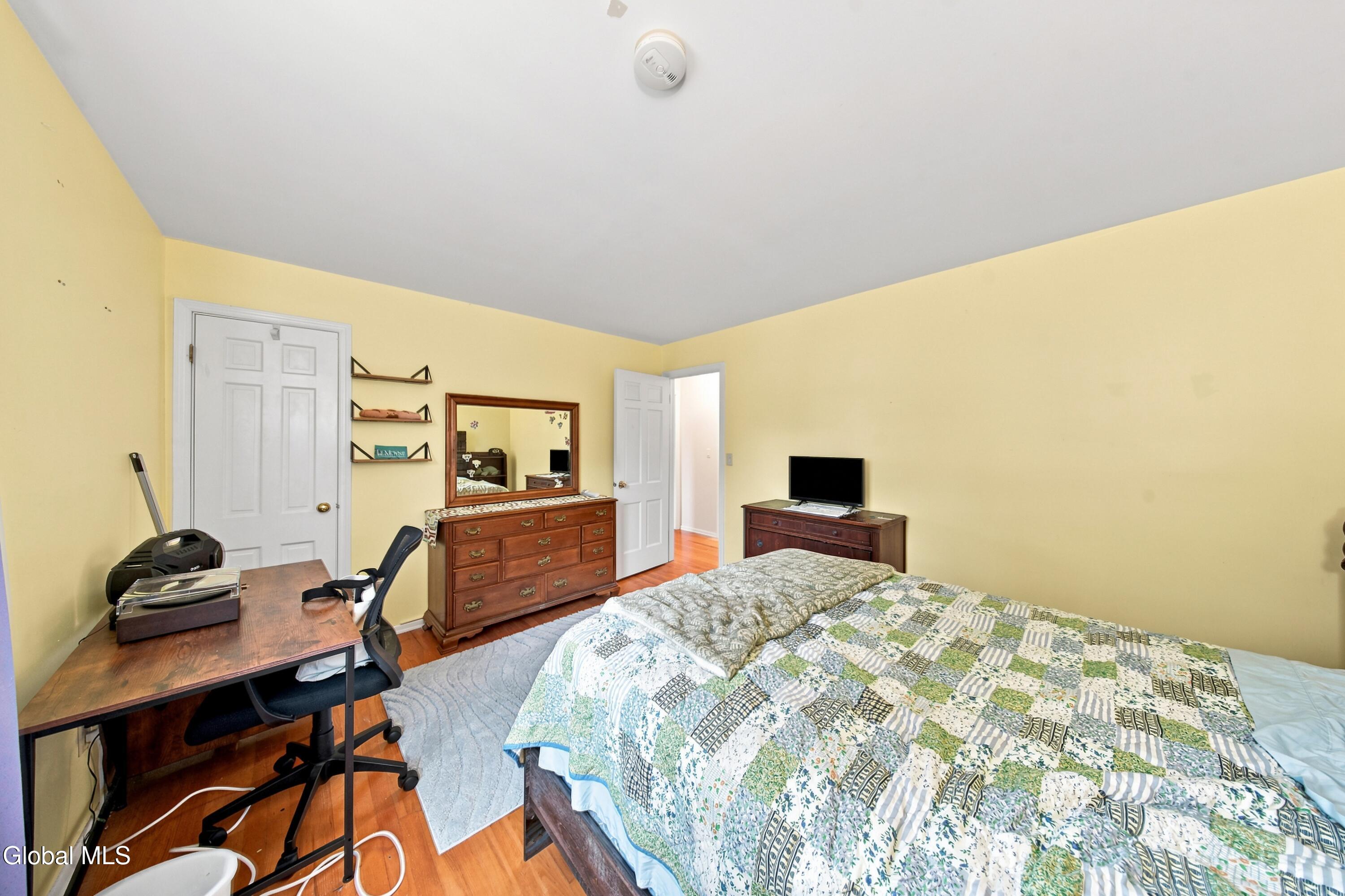 5 Mohican Place Albany NY 12208
