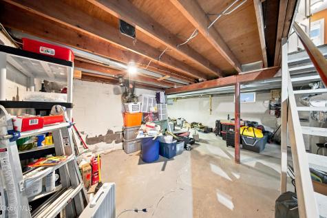 5 Mohican Place Albany NY 12208