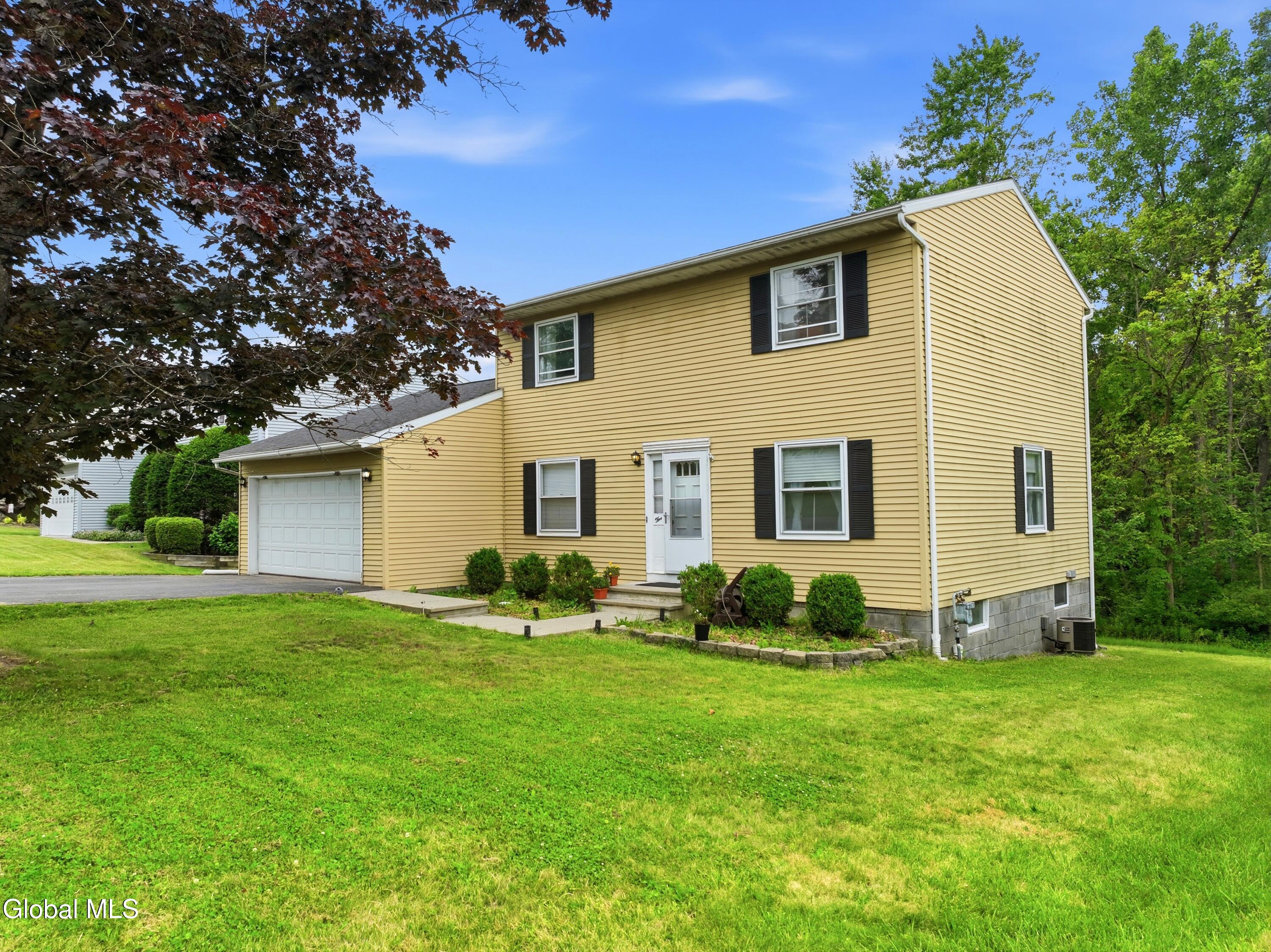 5 Mohican Place Albany NY 12208