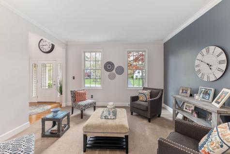 33 Magnolia Drive Saratoga Springs NY 12866