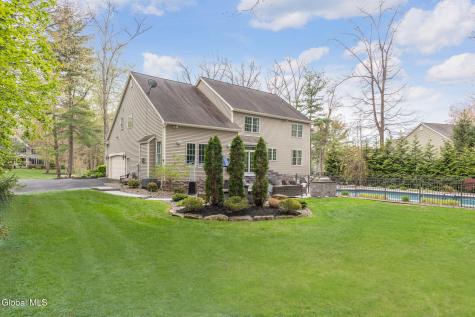 33 Magnolia Drive Saratoga Springs NY 12866