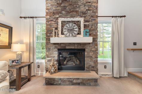 33 Magnolia Drive Saratoga Springs NY 12866