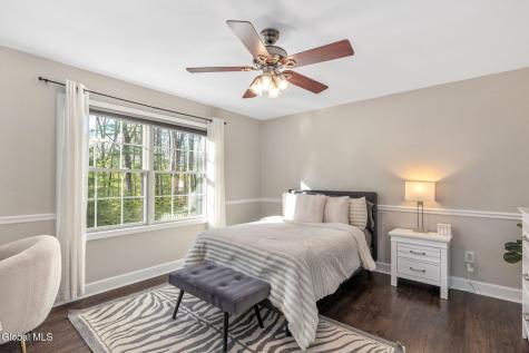 33 Magnolia Drive Saratoga Springs NY 12866