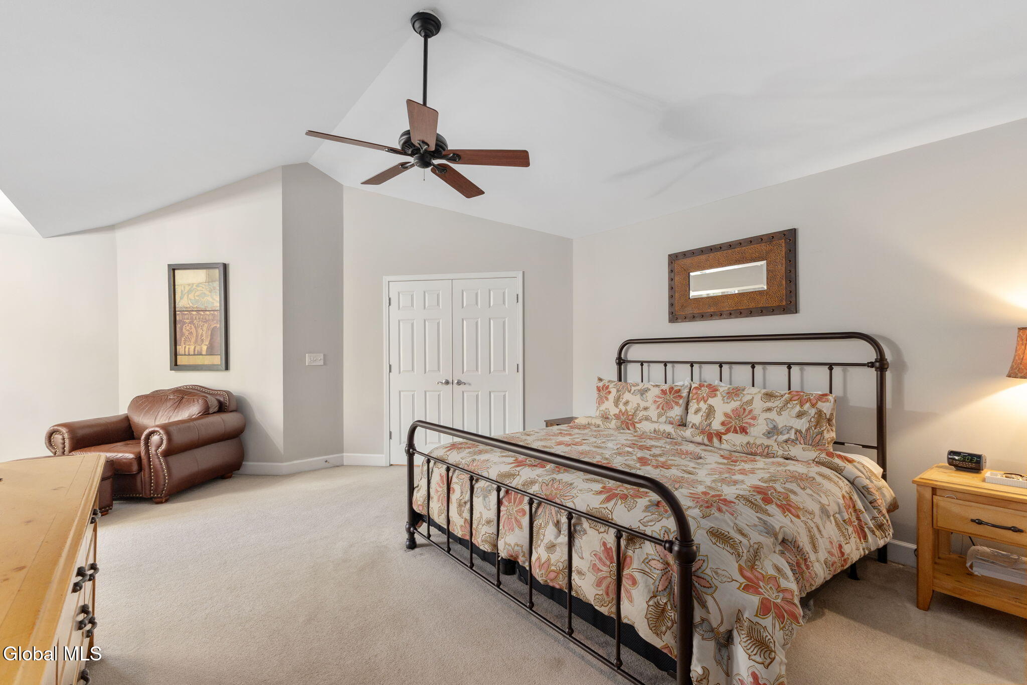 33 Magnolia Drive Saratoga Springs NY 12866