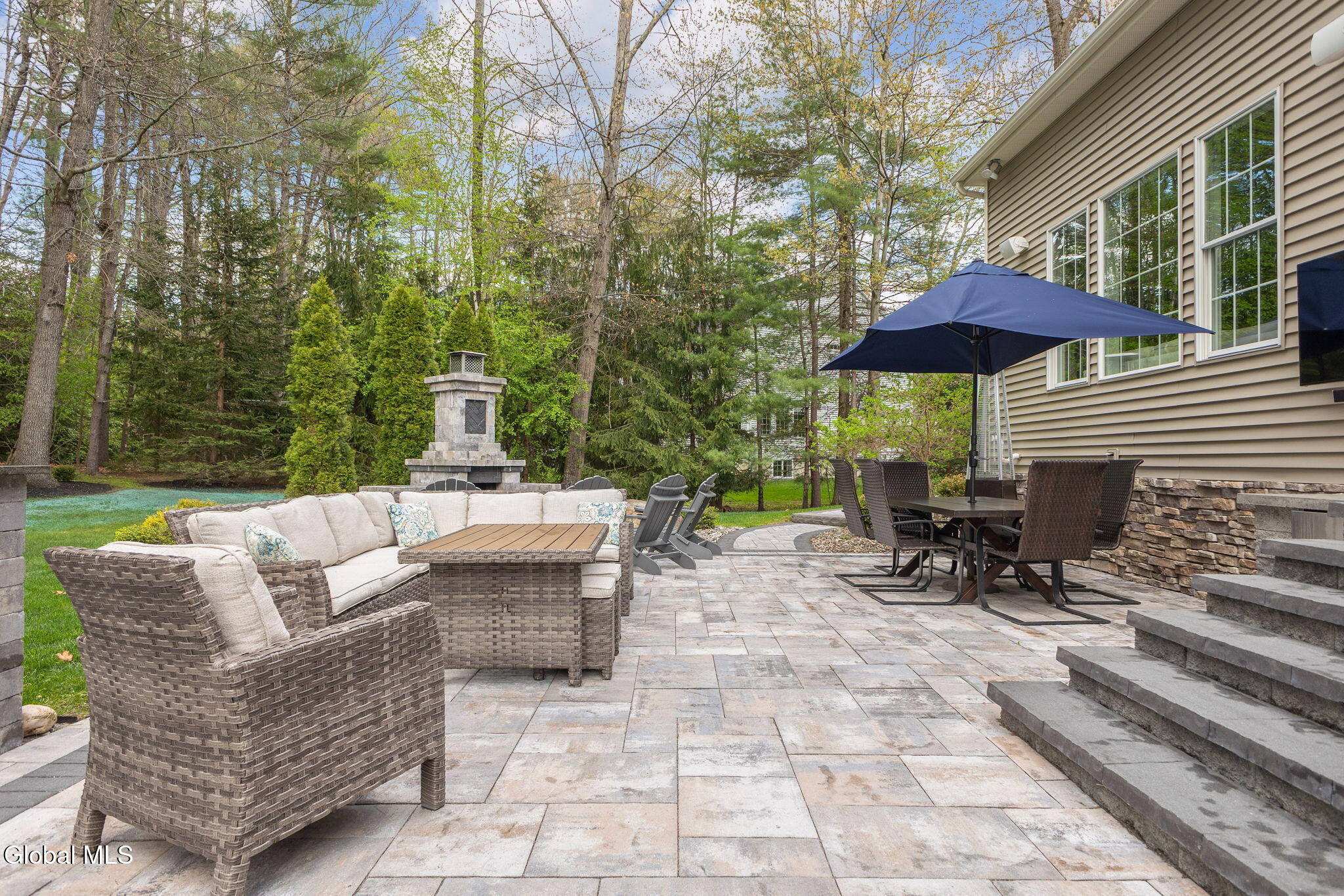 33 Magnolia Drive Saratoga Springs NY 12866