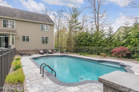 33 Magnolia Drive Saratoga Springs NY 12866