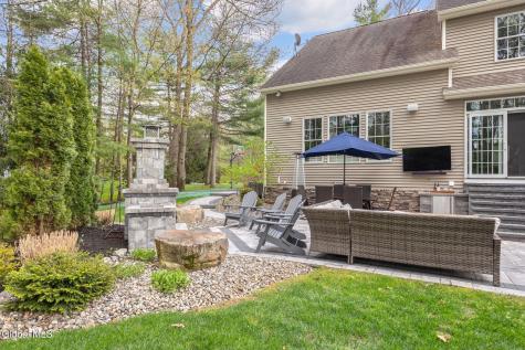 33 Magnolia Drive Saratoga Springs NY 12866