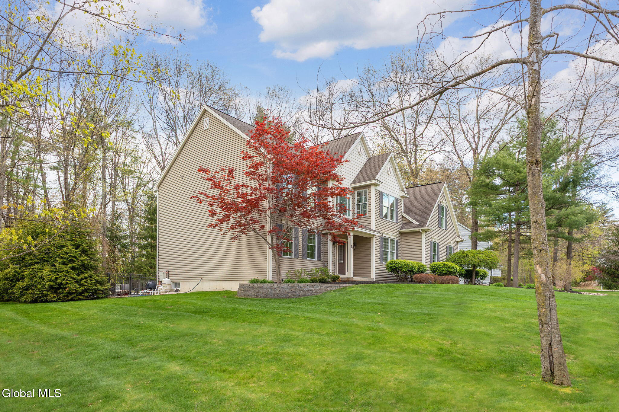 33 Magnolia Drive Saratoga Springs NY 12866