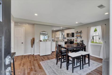 43 Vics Court Albany NY 12205