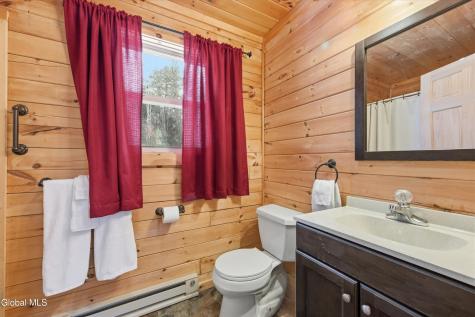 L4.2-4.4 Us-9 Schroon Lake NY 12870