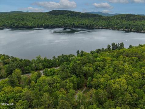L4.2-4.4 Us-9 Schroon Lake NY 12870