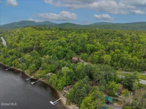 L4.2-4.4 Us-9 Schroon Lake NY 12870