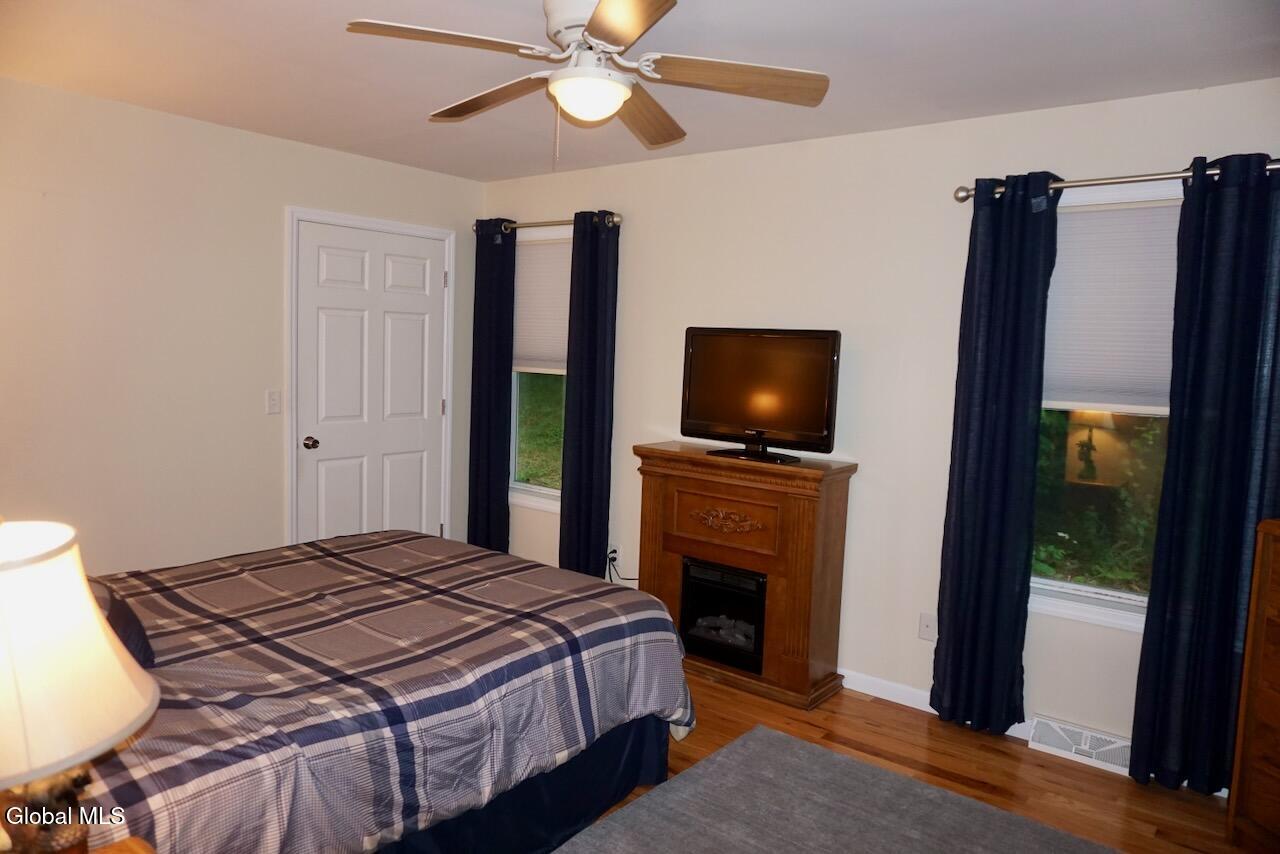30 Cloverleaf Drive Warrensburg NY 12885