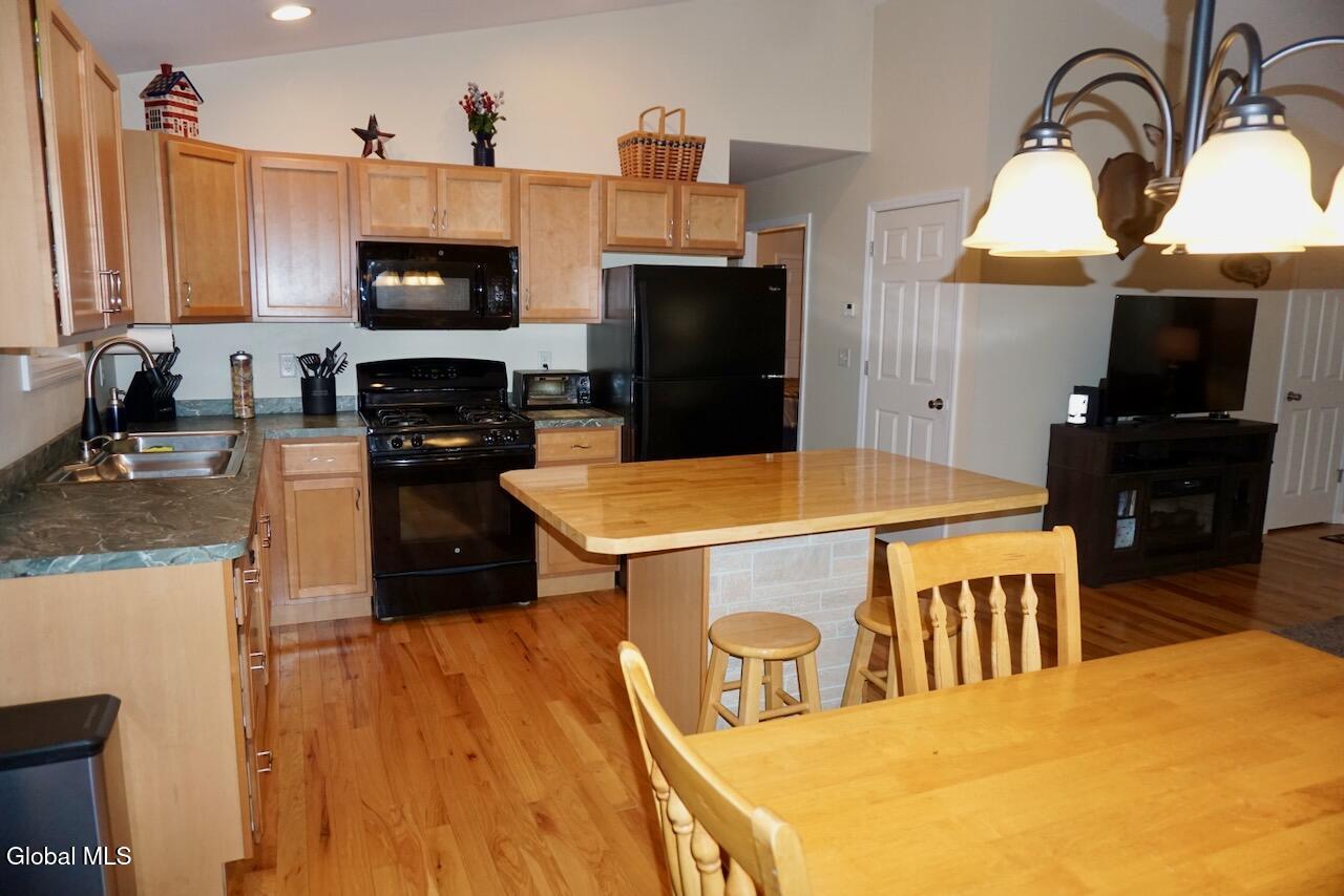 30 Cloverleaf Drive Warrensburg NY 12885