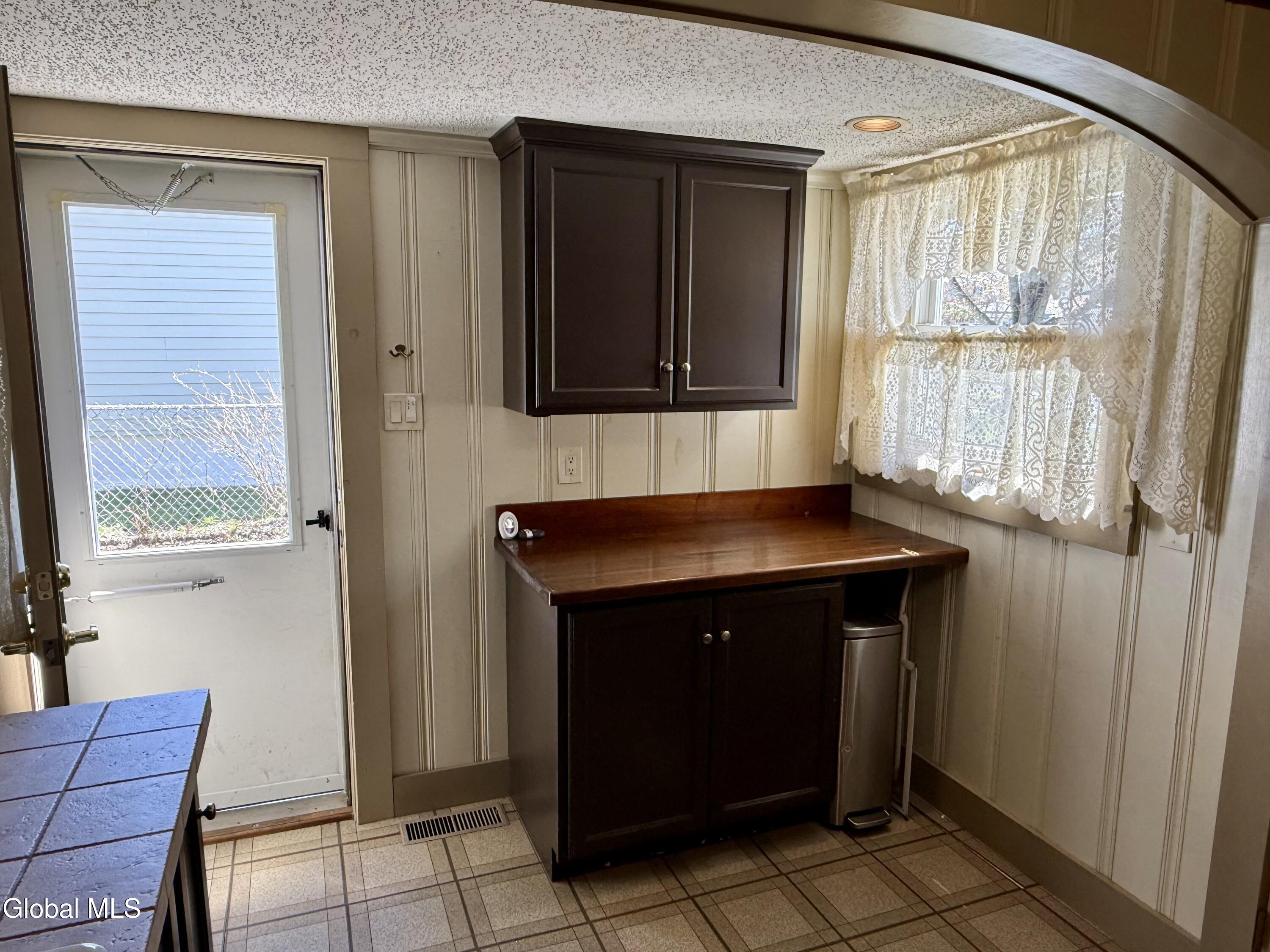 16 Raymond Avenue Glens Falls NY 12801