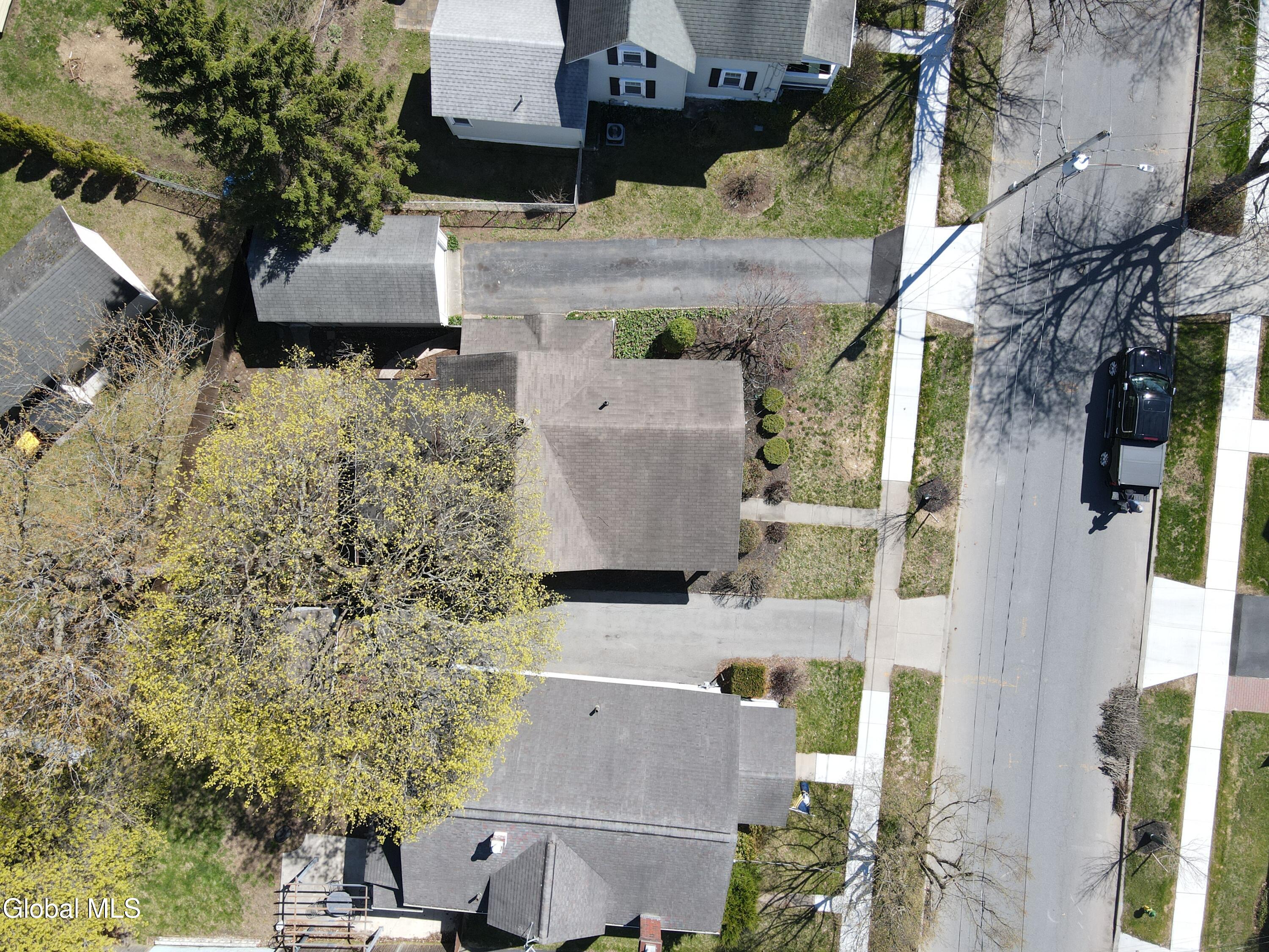 16 Raymond Avenue Glens Falls NY 12801