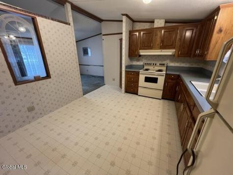 52 2nd Avenue Hadley NY 12835
