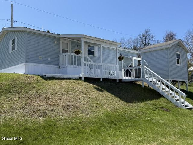 52 2nd Avenue Hadley NY 12835