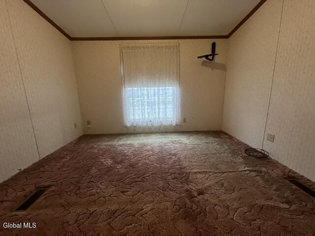 52 2nd Avenue Hadley NY 12835