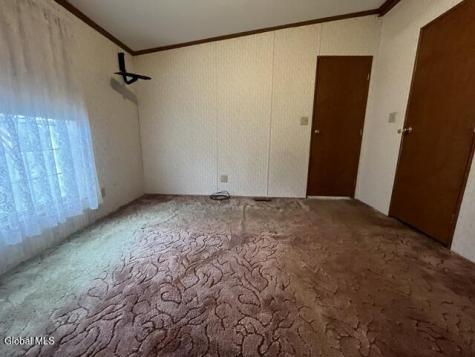52 2nd Avenue Hadley NY 12835