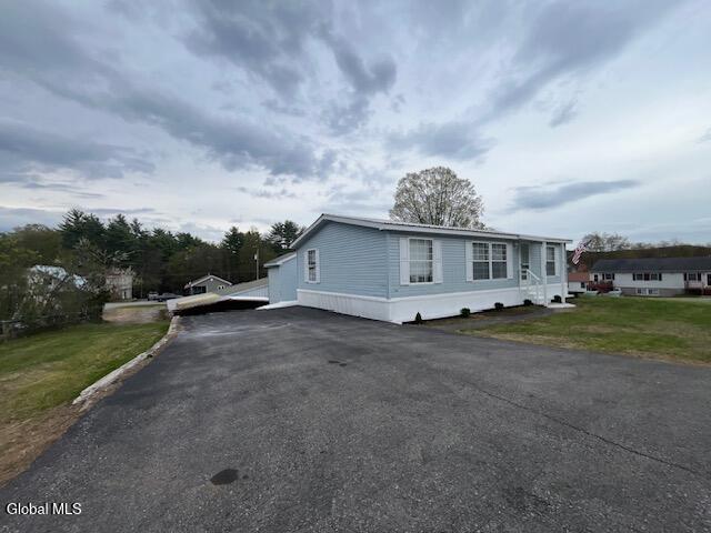 52 2nd Avenue Hadley NY 12835