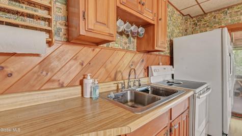 30 Highland Terrace Gloversville NY 12078