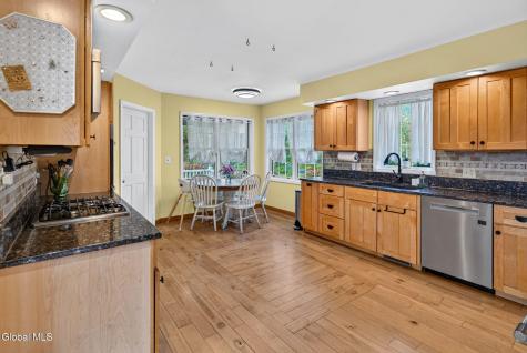 114 Spring Road Glenville NY 12302