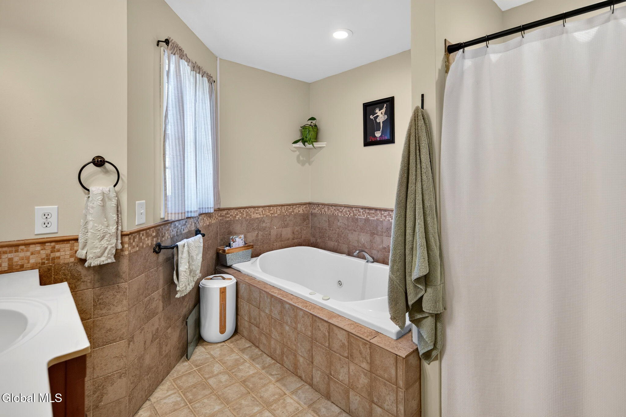 114 Spring Road Glenville NY 12302