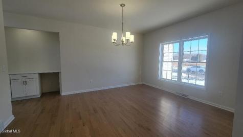 7 Jack Drive Mechanicville NY 12118