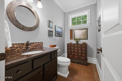 1107 Deer Run Glenville NY 12302