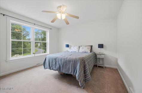 1107 Deer Run Glenville NY 12302