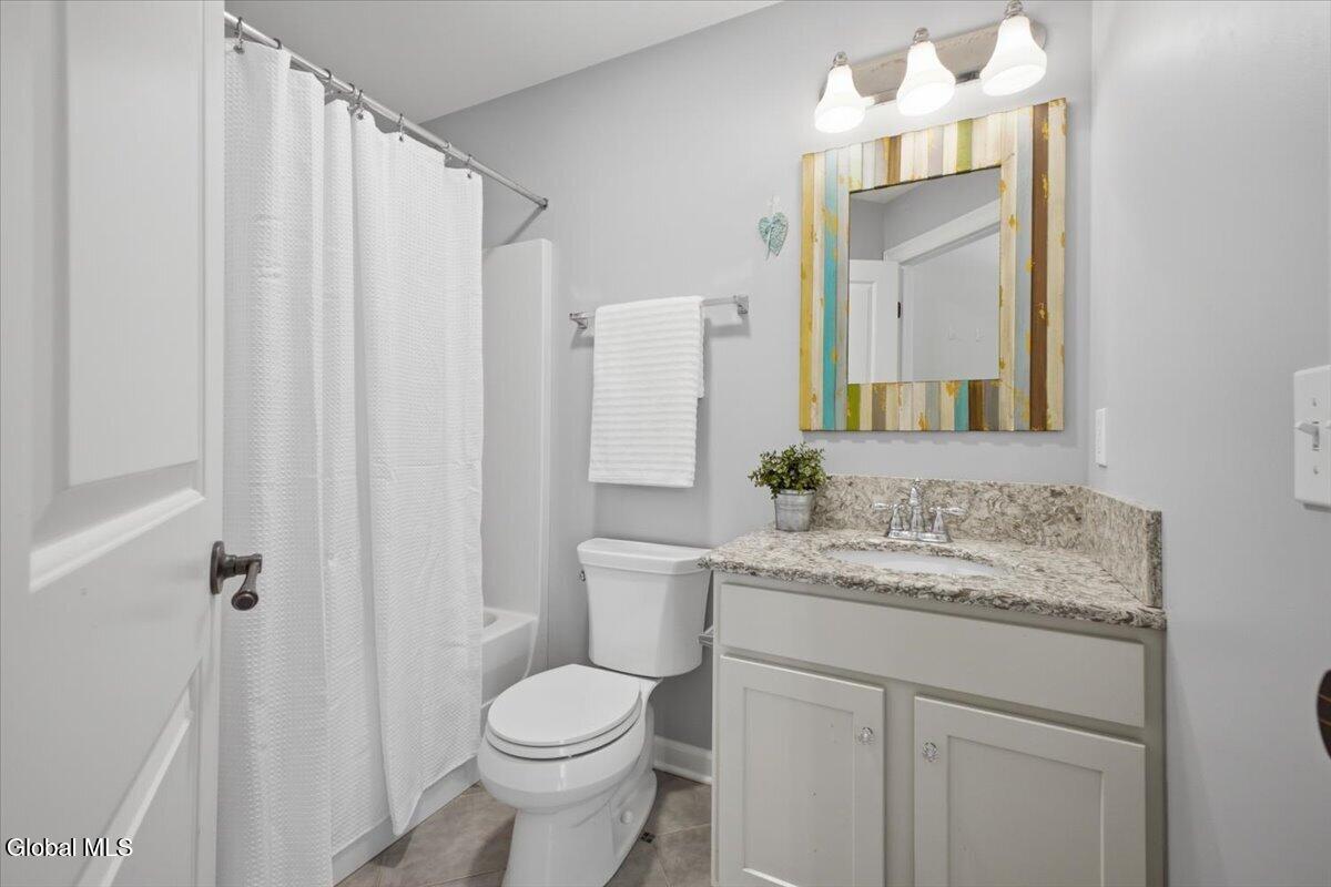 1107 Deer Run Glenville NY 12302