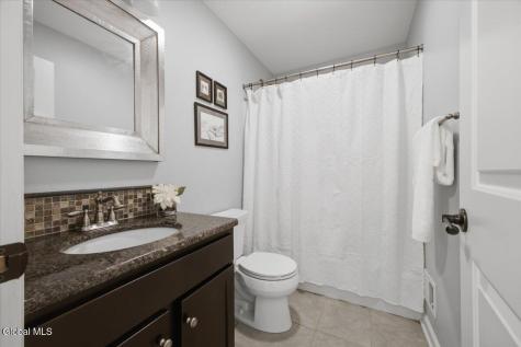1107 Deer Run Glenville NY 12302