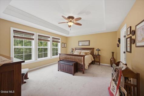 1107 Deer Run Glenville NY 12302