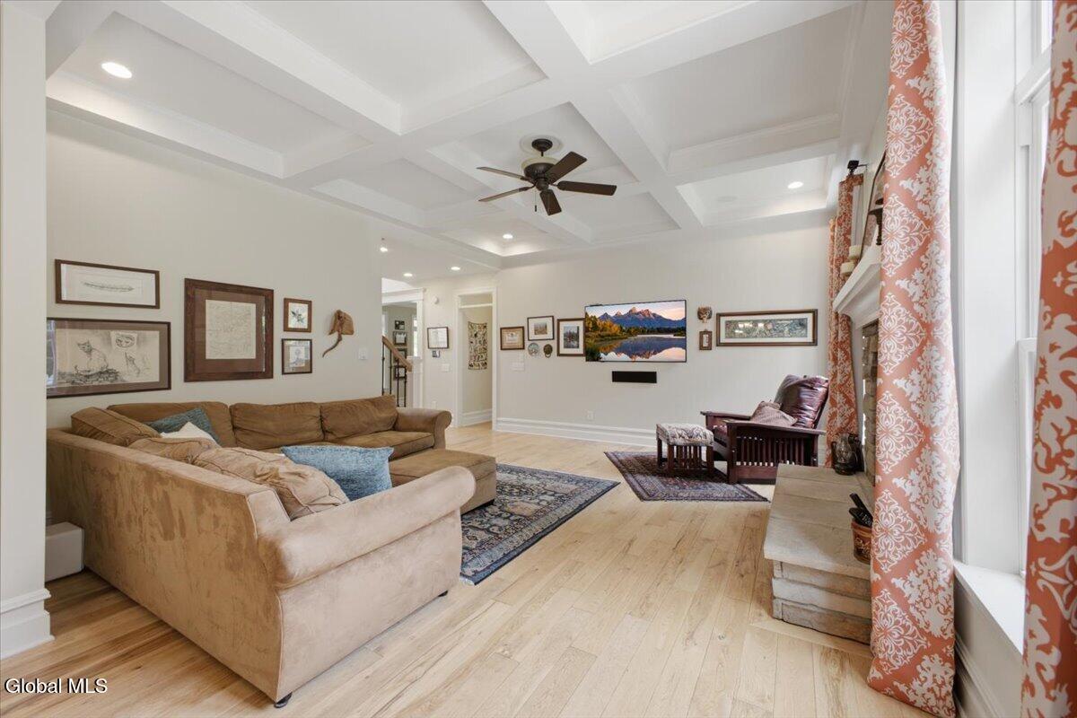 1107 Deer Run Glenville NY 12302