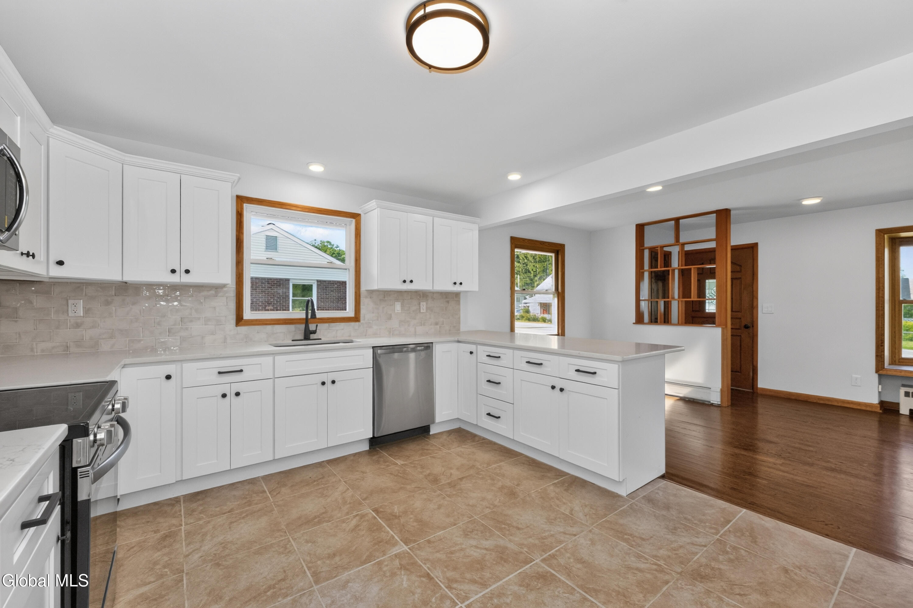 1406 Red Mill Road Rensselaer NY 12144