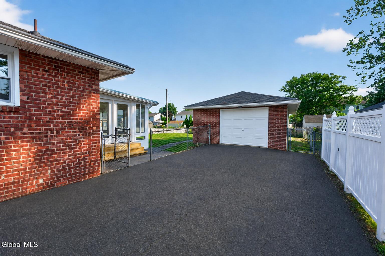 1406 Red Mill Road Rensselaer NY 12144