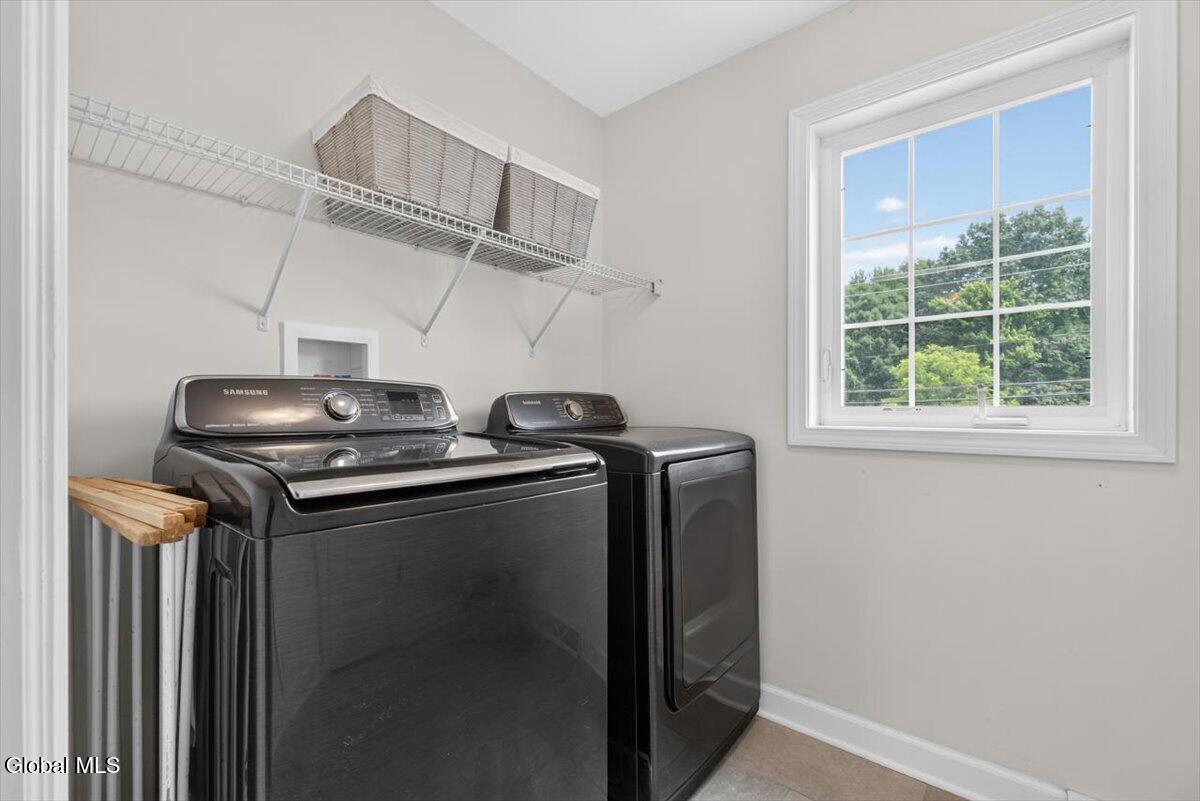 283 Elsmere Avenue Delmar NY 12054