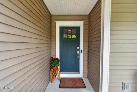 283 Elsmere Avenue Delmar NY 12054