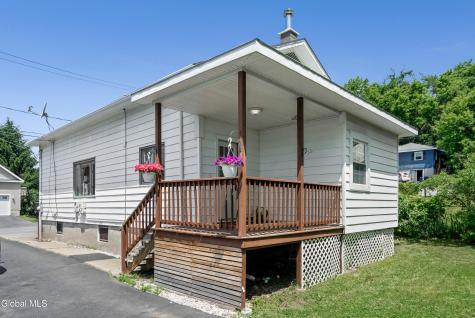 36 Maple Street Mechanicville NY 12118