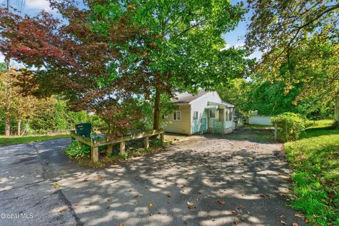 127 Dunsbach Ferry Road Cohoes NY 12047