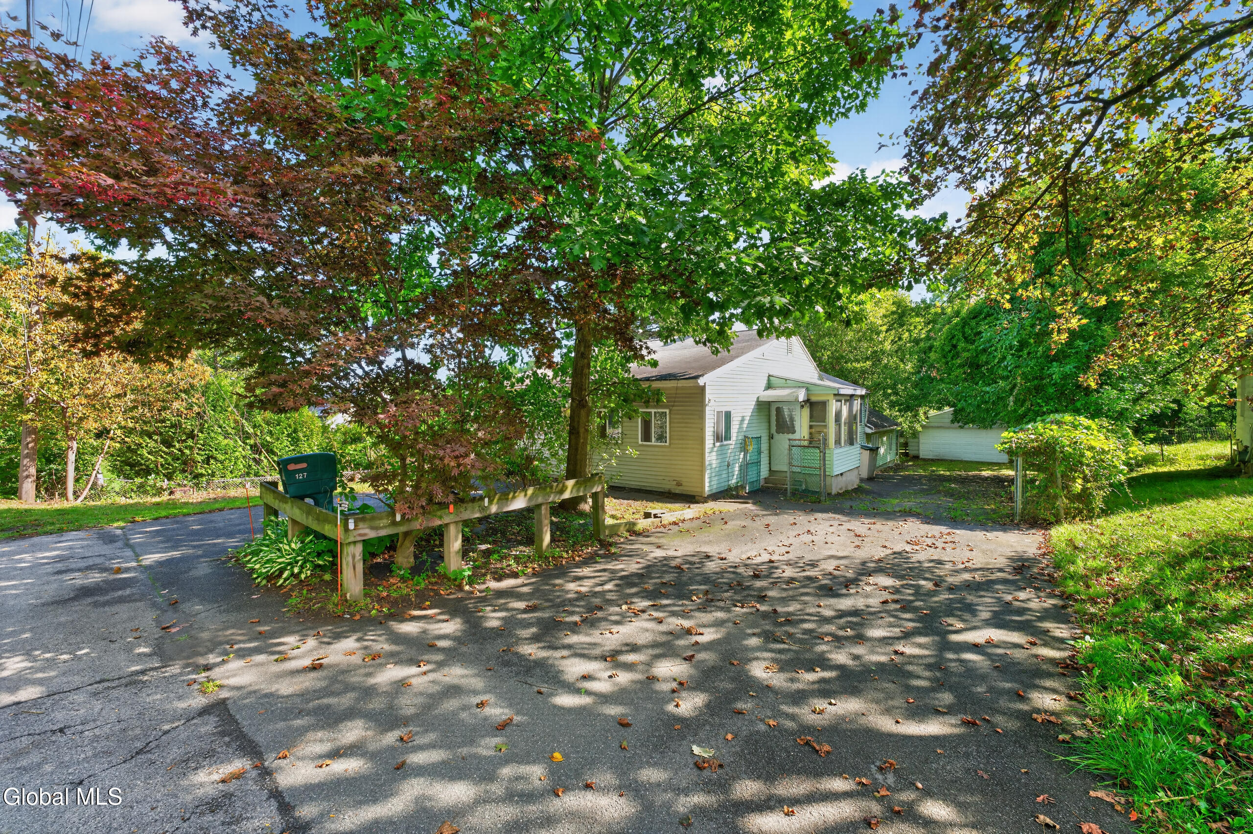 127 Dunsbach Ferry Road Cohoes NY 12047